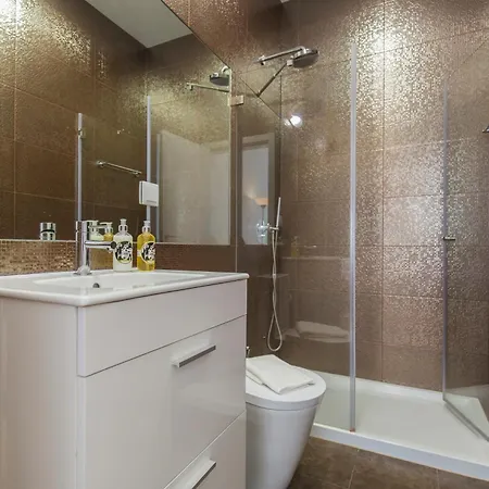 100 A - Casa Chiado-charming Apartment