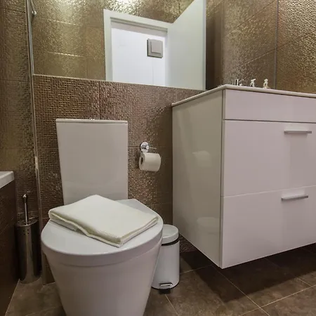 100 A - Casa Chiado-charming