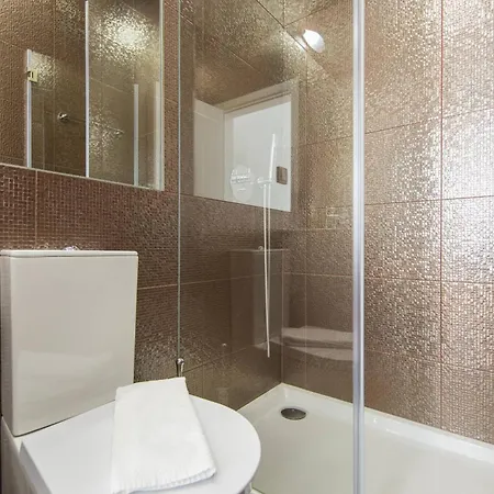 Апартаменти Flat By Pink St