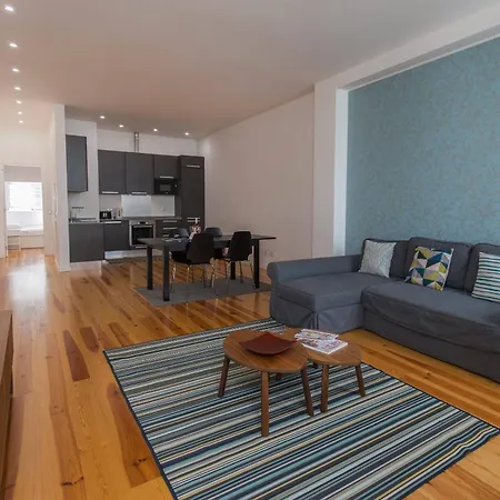 100 A - Casa Chiado-charming Apartment *
