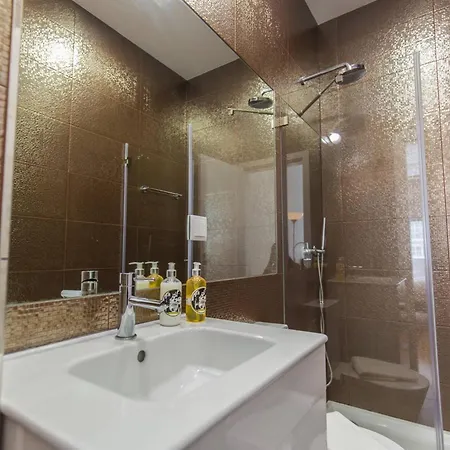 Апартаменти Flat By Pink St