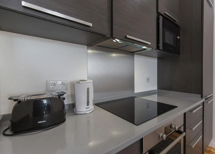 Flat By Pink St Apartment *