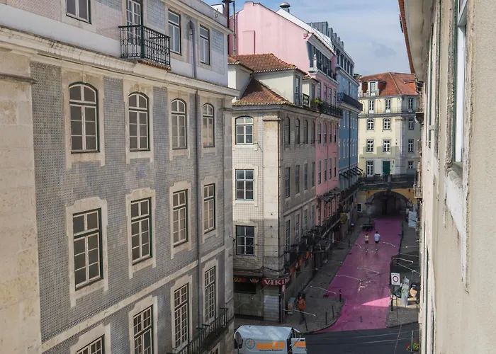 Apartment Flat By Pink St