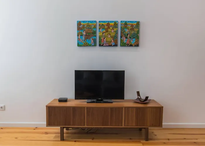 Apartment Flat By Pink St Lisbon